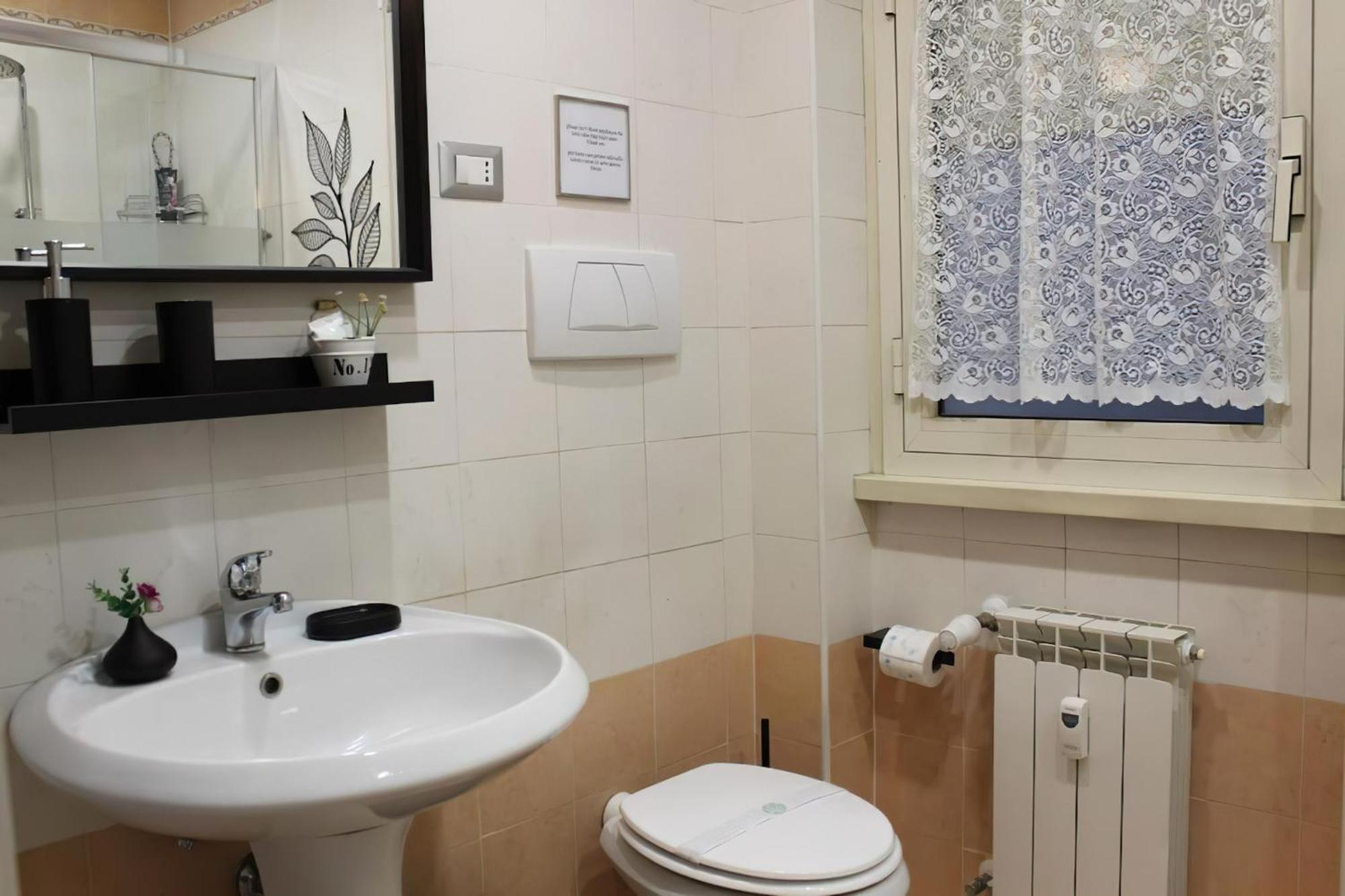 Antonio Apartment In โรม ภายนอก รูปภาพ